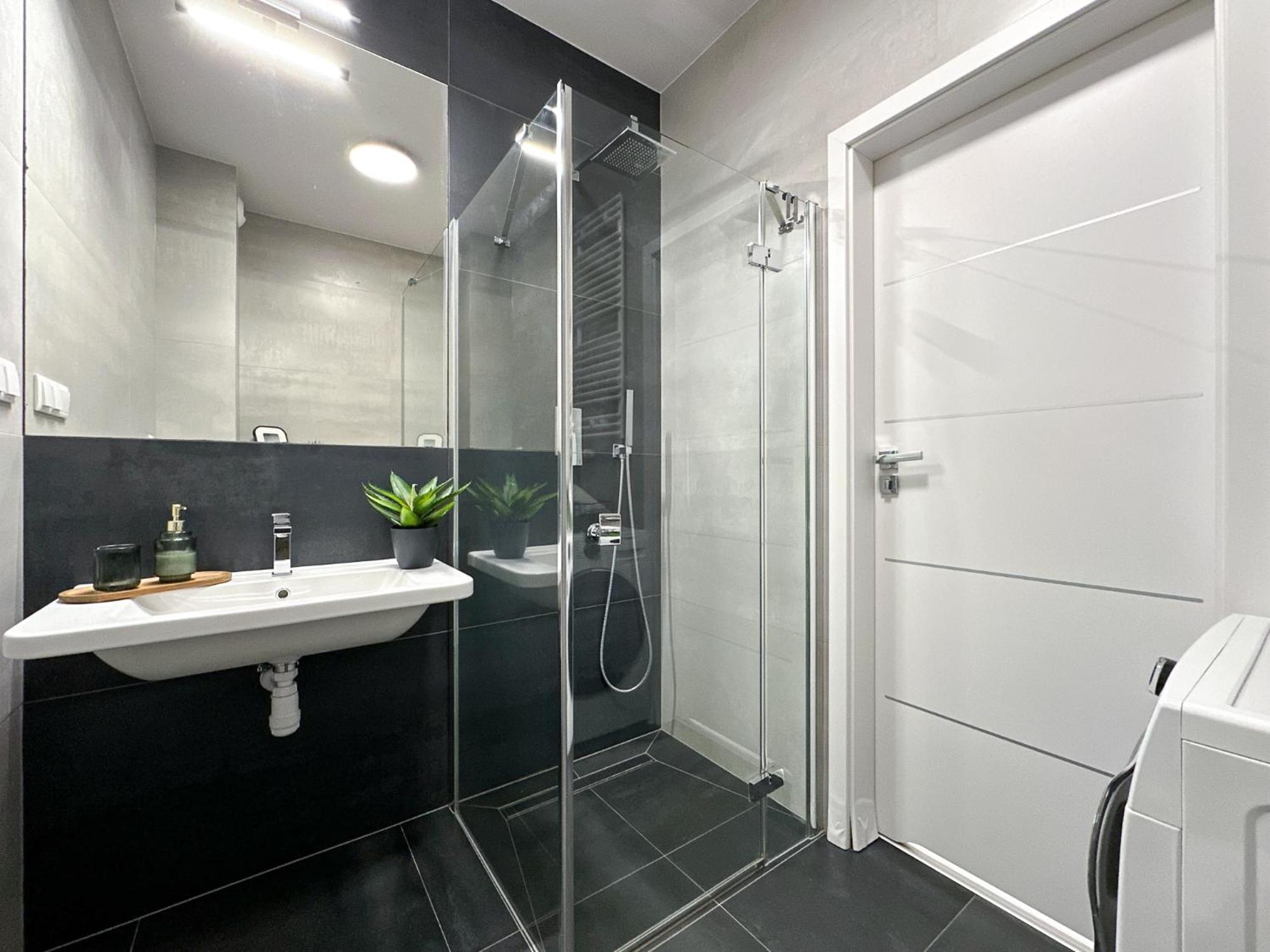 Krakowski Zakatek- Apartament Premium Z Garazem Luaran gambar