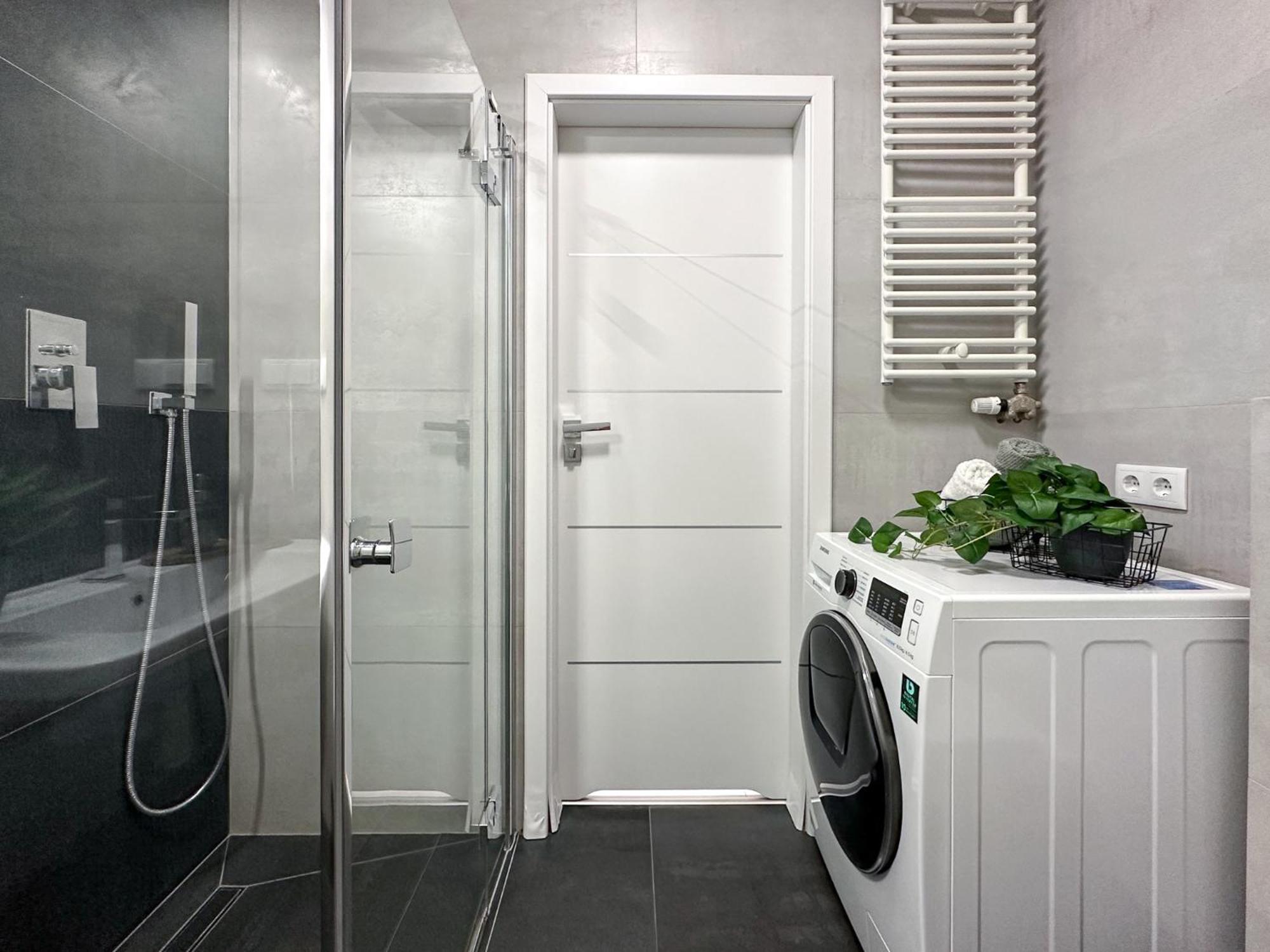 Krakowski Zakatek- Apartament Premium Z Garazem Luaran gambar